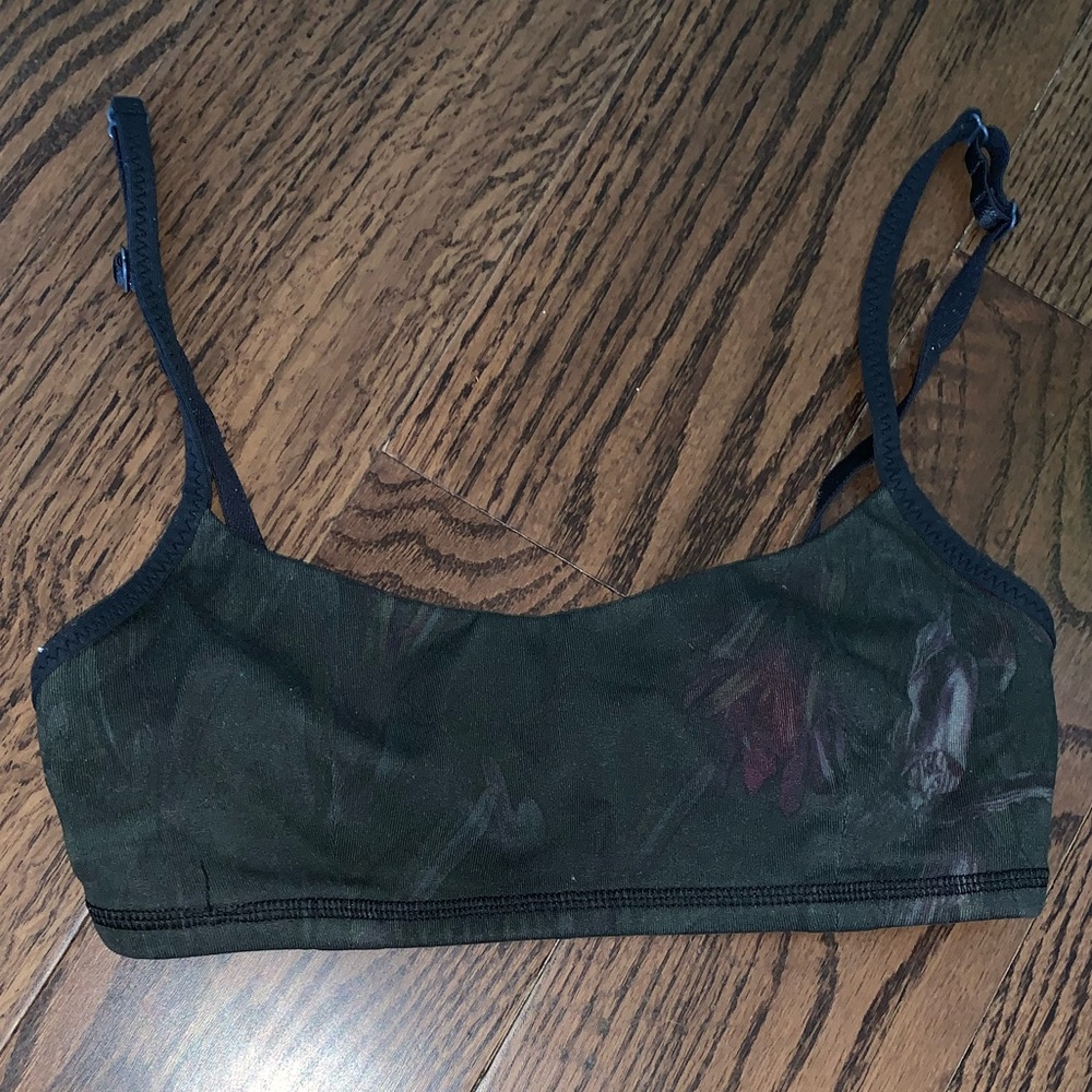 COPY - Lululemon XS Strap Sports Bra